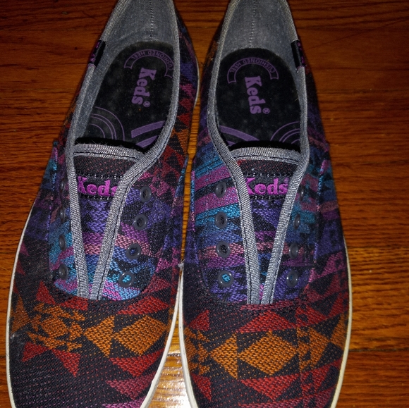 Keds - Picture 2 of 6